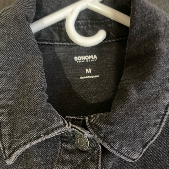 Denim jean Black jacket. Regular fit women’s/juniors ￼ - Picture 4 of 5